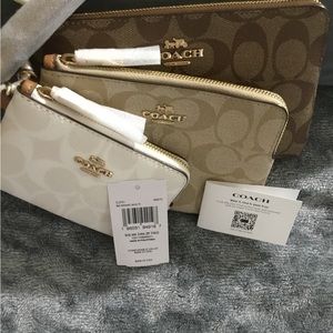 Coach Corner Zip Trio In Signature Canvas